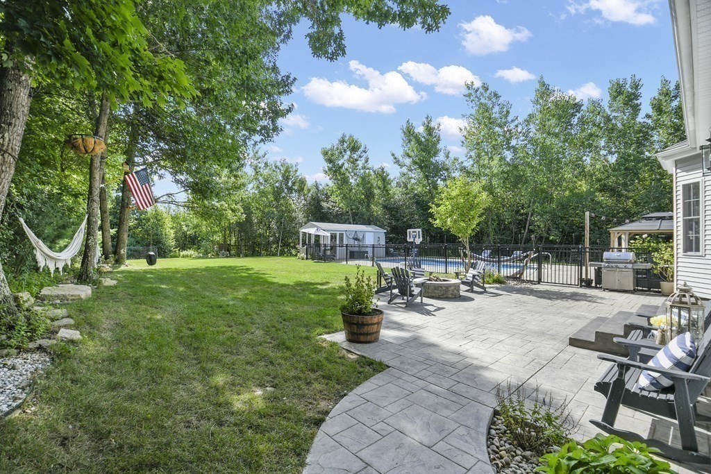 7 Hilltop Drive Douglas, MA 01516 - Photo 8 of 42