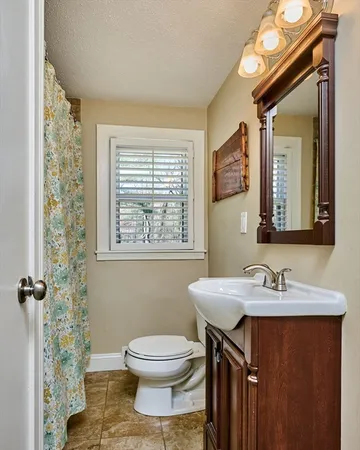 $459,000 | 1072 Stony Hill Road, Wilbraham, MA 01095