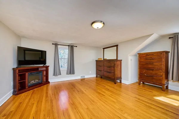 $459,000 | 1072 Stony Hill Road, Wilbraham, MA 01095