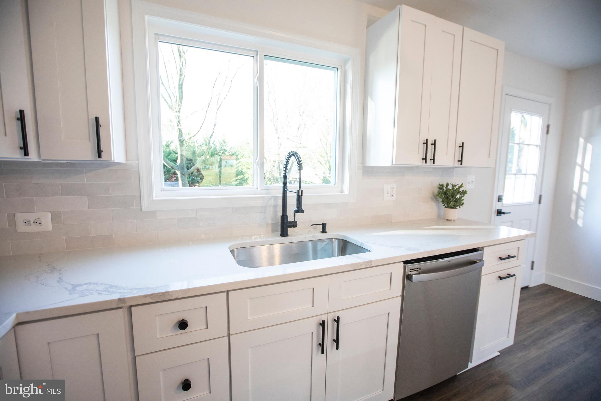 605 Streaker Road Sykesville, MD 21784 - Photo 7 of 84 Gallery Image 7