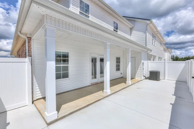 $312,900 | 35 Hardwood Road, Normandy, TN 37360