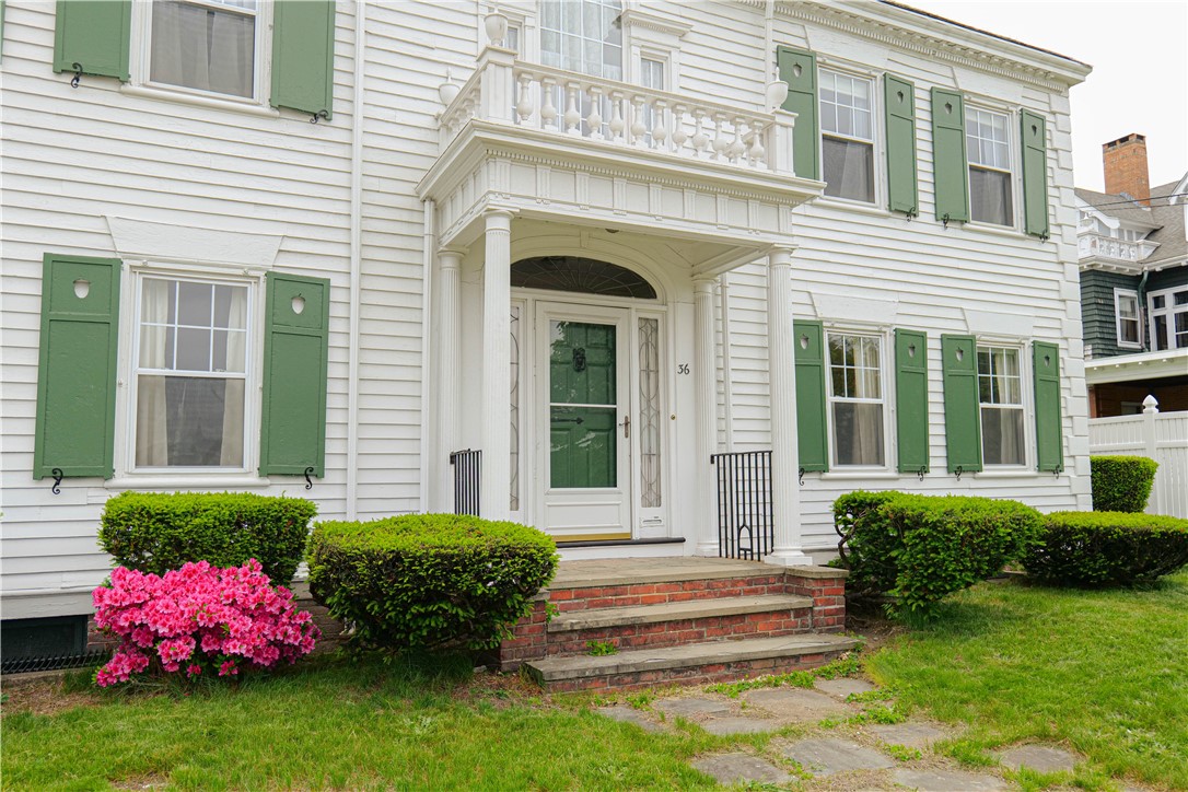 36 Underwood Street Pawtucket, RI 02860 - Photo 1 of 46