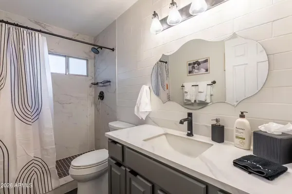 $3,600 | 2506 East Aster Drive, Phoenix, AZ 85032
