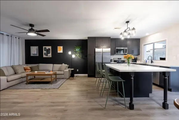 $3,600 | 2506 East Aster Drive, Phoenix, AZ 85032