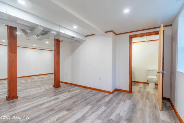 $2,800 | 4817 Ny-50, Gansevoort, NY 12831