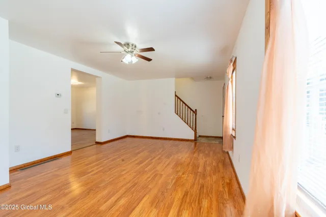 $2,800 | 4817 Ny-50, Gansevoort, NY 12831