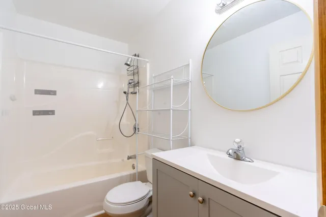 $2,800 | 4817 Ny-50, Gansevoort, NY 12831