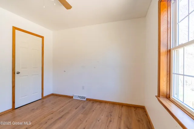 $2,800 | 4817 Ny-50, Gansevoort, NY 12831