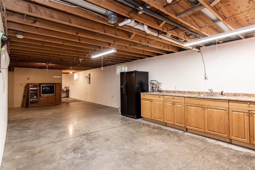 75 Karrat Drive Irondequoit, NY 14622 - Photo 28 of 43