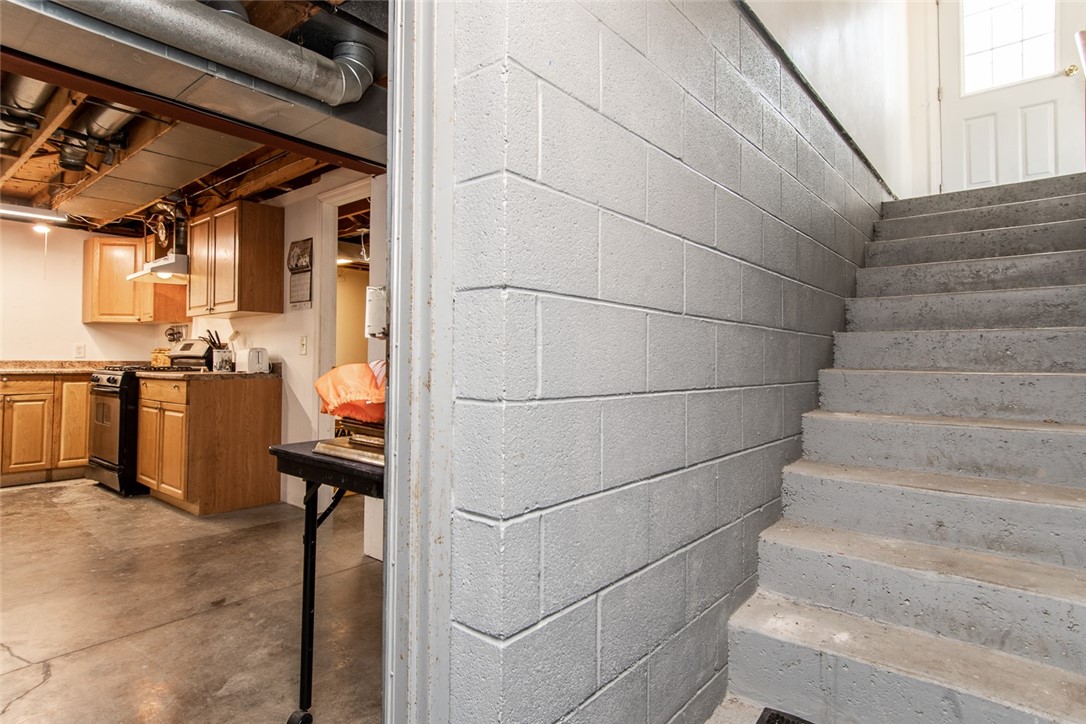 75 Karrat Drive Irondequoit, NY 14622 - Photo 34 of 43