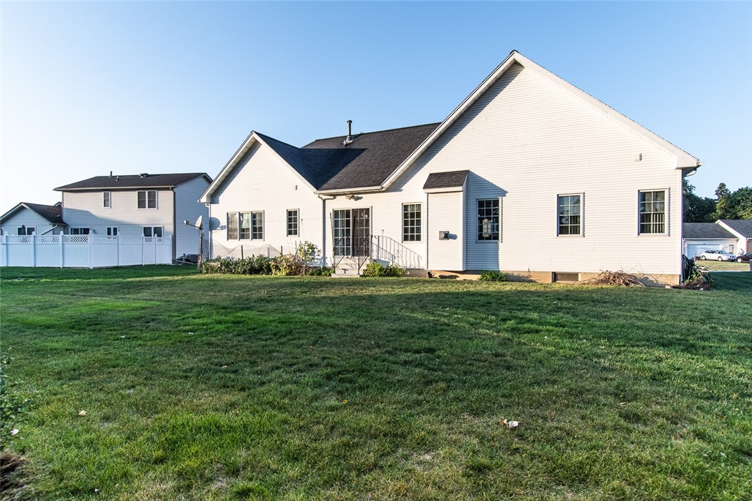 75 Karrat Drive Irondequoit, NY 14622 - Photo 42 of 43