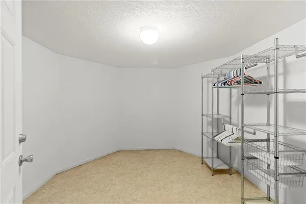 $399,000 | 202 Prairie Rose Circle, Smithville, MO 64089