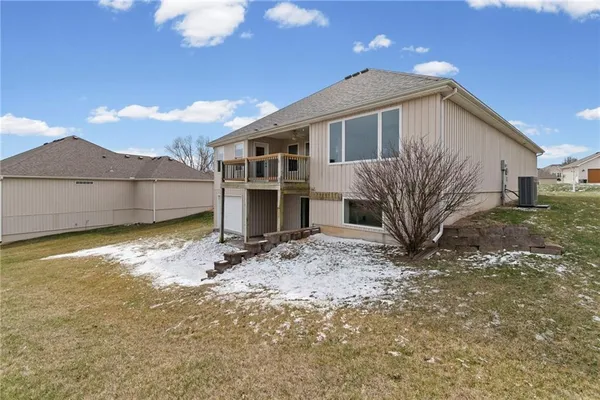 $399,000 | 202 Prairie Rose Circle, Smithville, MO 64089