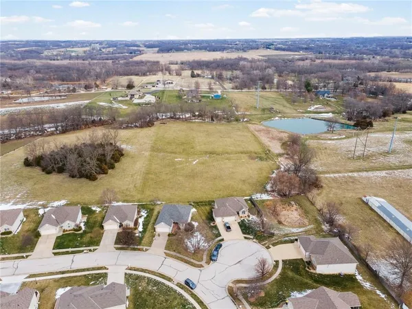 $399,000 | 202 Prairie Rose Circle, Smithville, MO 64089