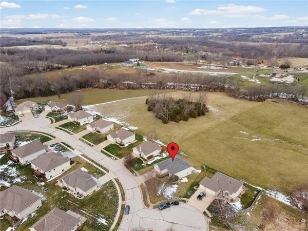 $399,000 | 202 Prairie Rose Circle, Smithville, MO 64089