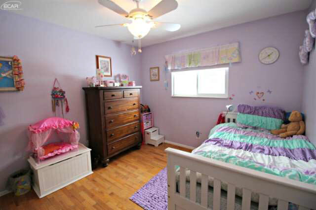 2332 Elms Road Swartz Creek, MI 48473 - Photo 15 of 22 21111118-14.JPG
