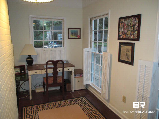 105 Florence Place Mobile, AL 36607 - Photo 3 of 22 Gallery Image 3