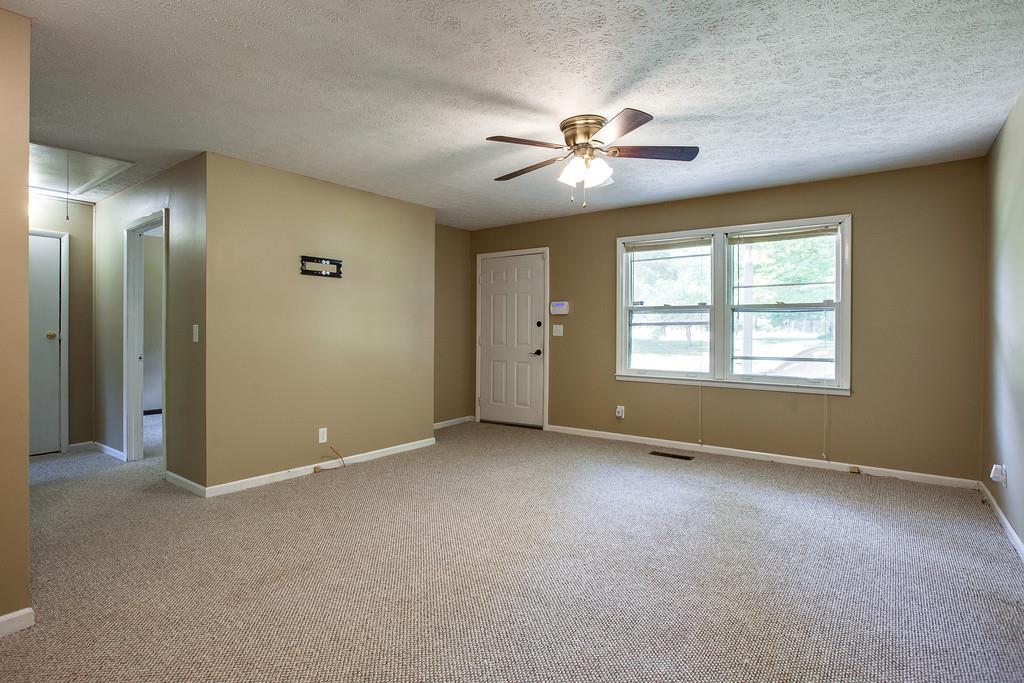 2422 Grays Bend Road Centerville, TN 37033 - Photo 9 of 30 Gallery Image 9