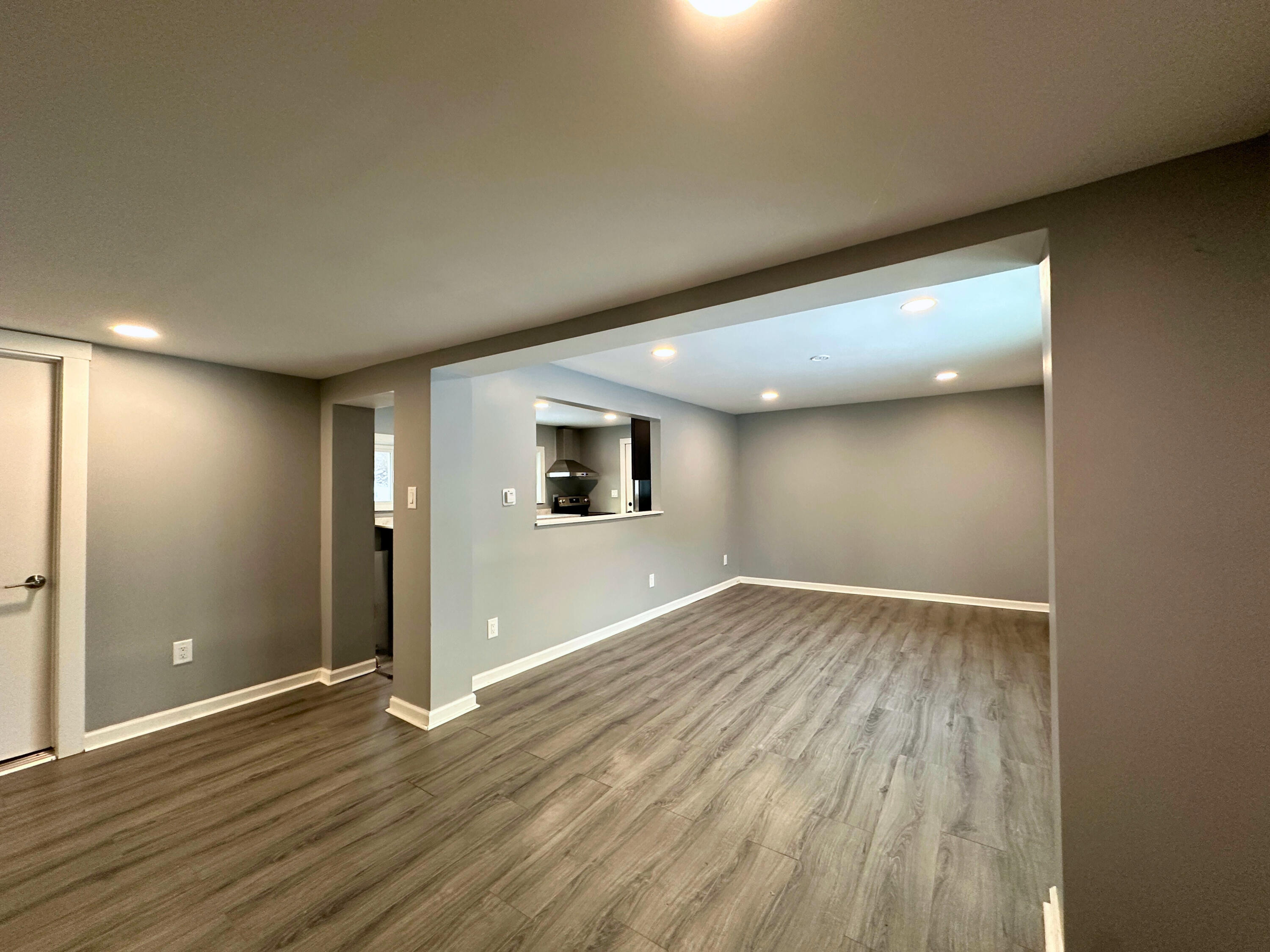 2770 South Wagner Road Ann Arbor, MI 48103 - Photo 11 of 103 DR to Kit ent pssth adj