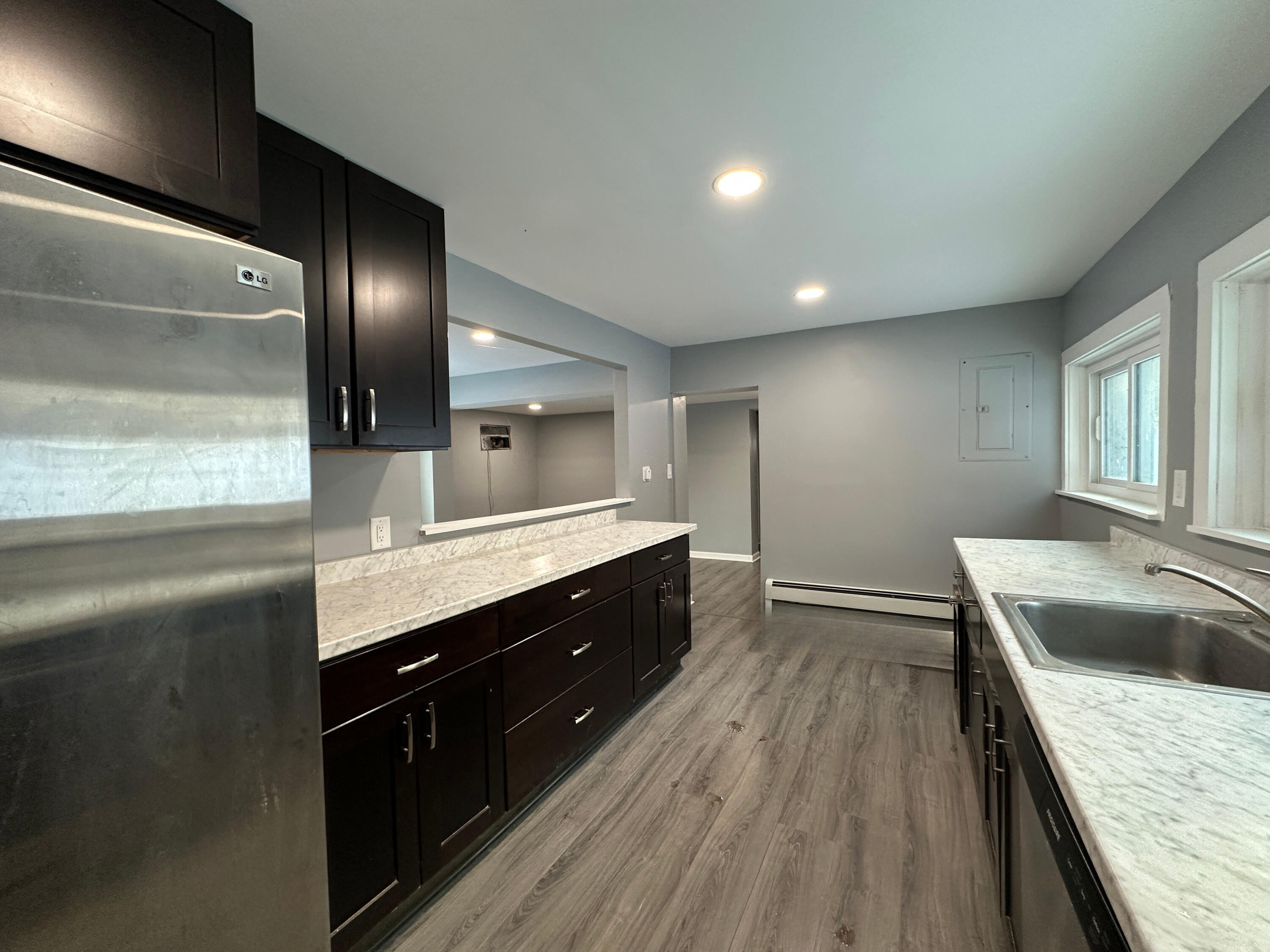 2770 South Wagner Road Ann Arbor, MI 48103 - Photo 15 of 103 brzw door to pass through - adj