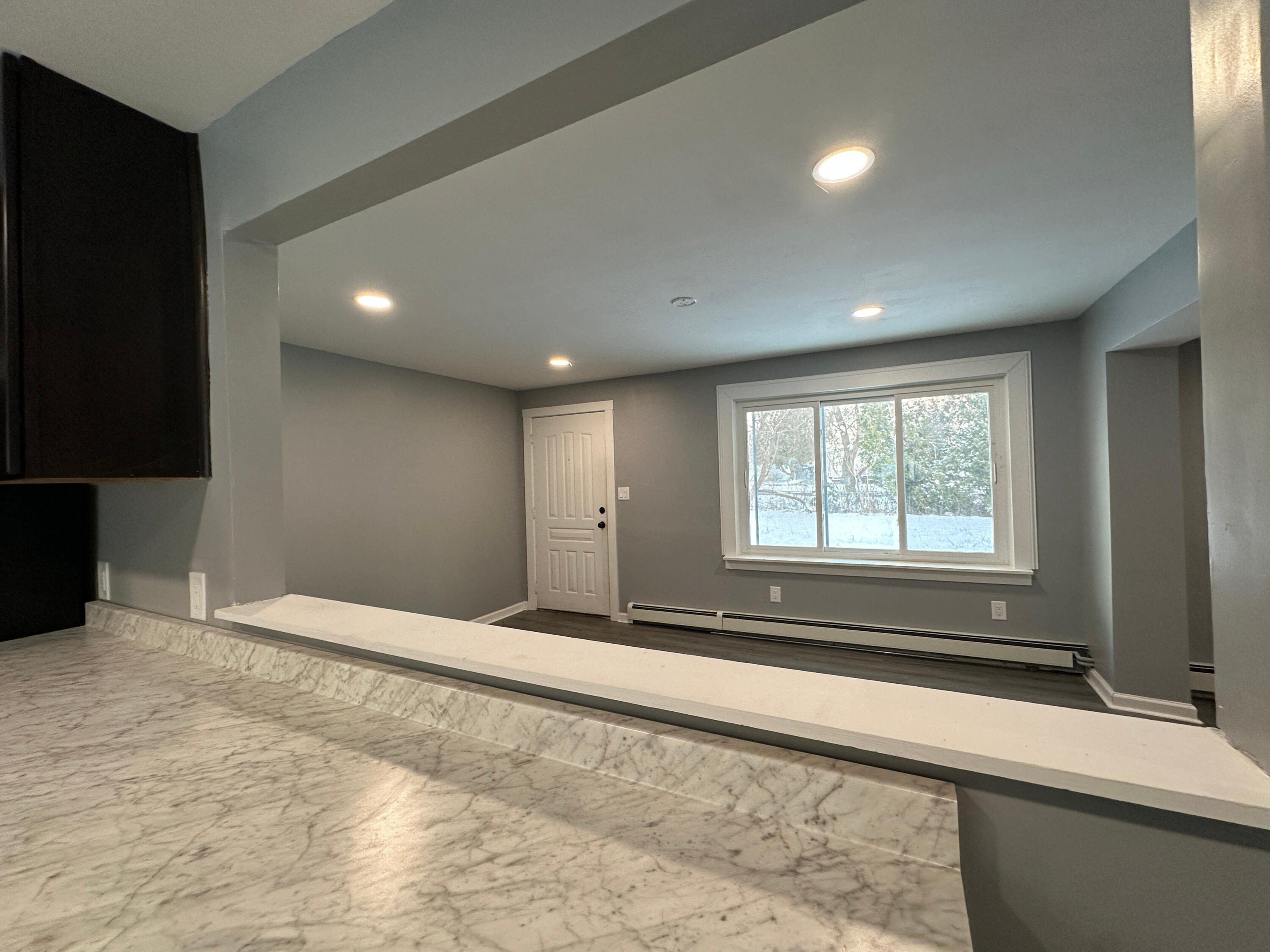 2770 South Wagner Road Ann Arbor, MI 48103 - Photo 16 of 103 Kit pass to LR LEFT adj