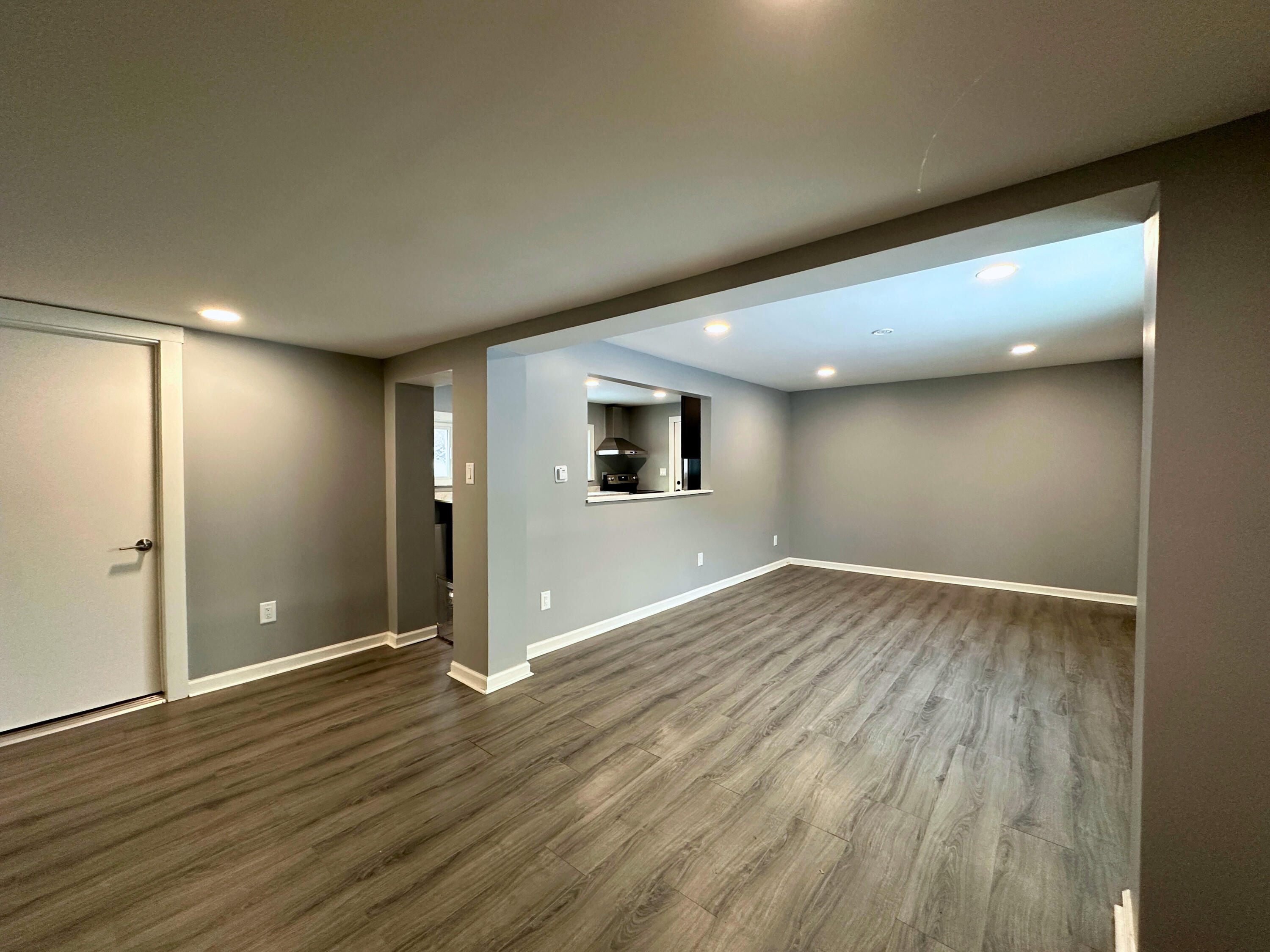 2770 South Wagner Road Ann Arbor, MI 48103 - Photo 21 of 103 DR to BR door adj