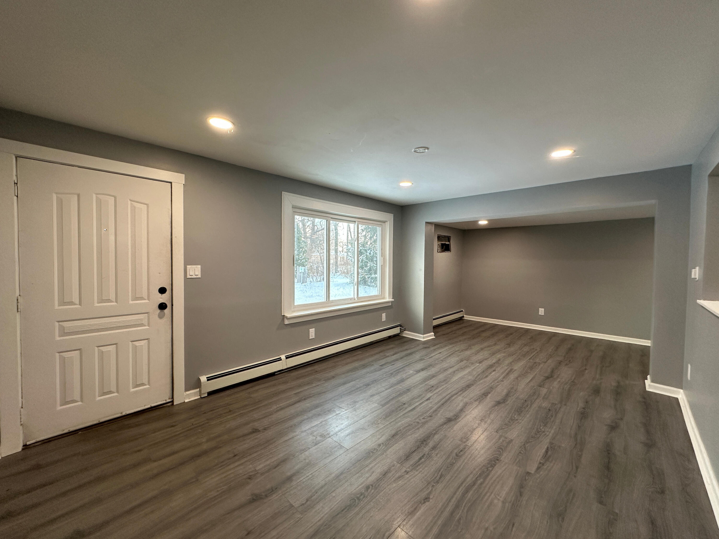 2770 South Wagner Road Ann Arbor, MI 48103 - Photo 6 of 103 LR frnt door to window DR adj