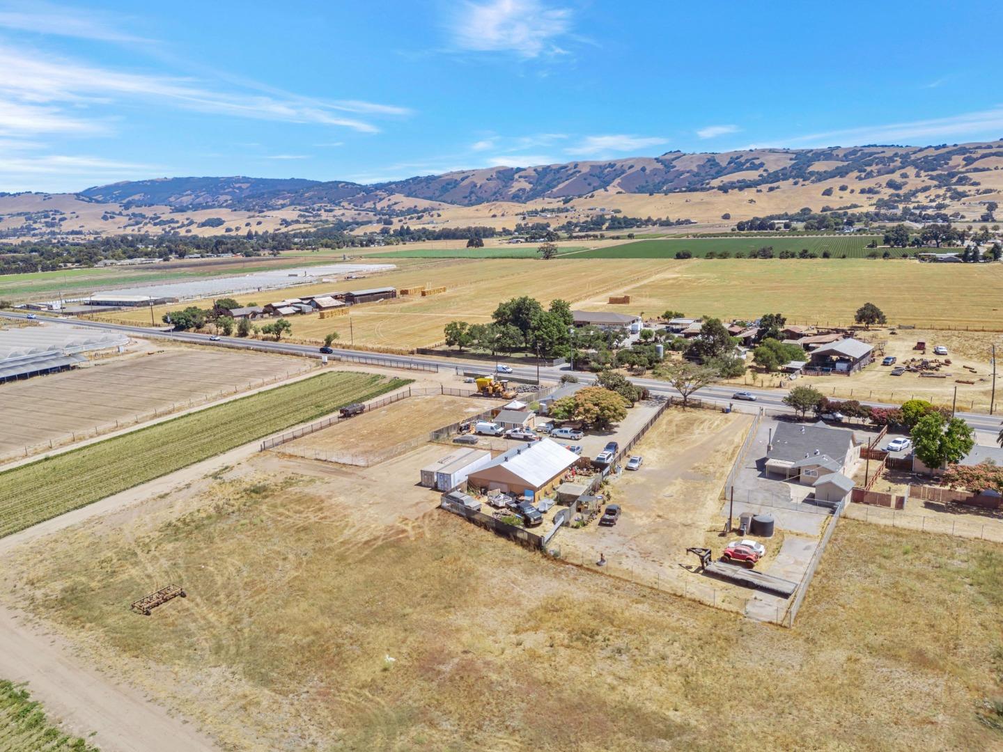 2712 Ferguson Road Gilroy, CA 95020 - Photo 21 of 60 a view of a city with an ocean view