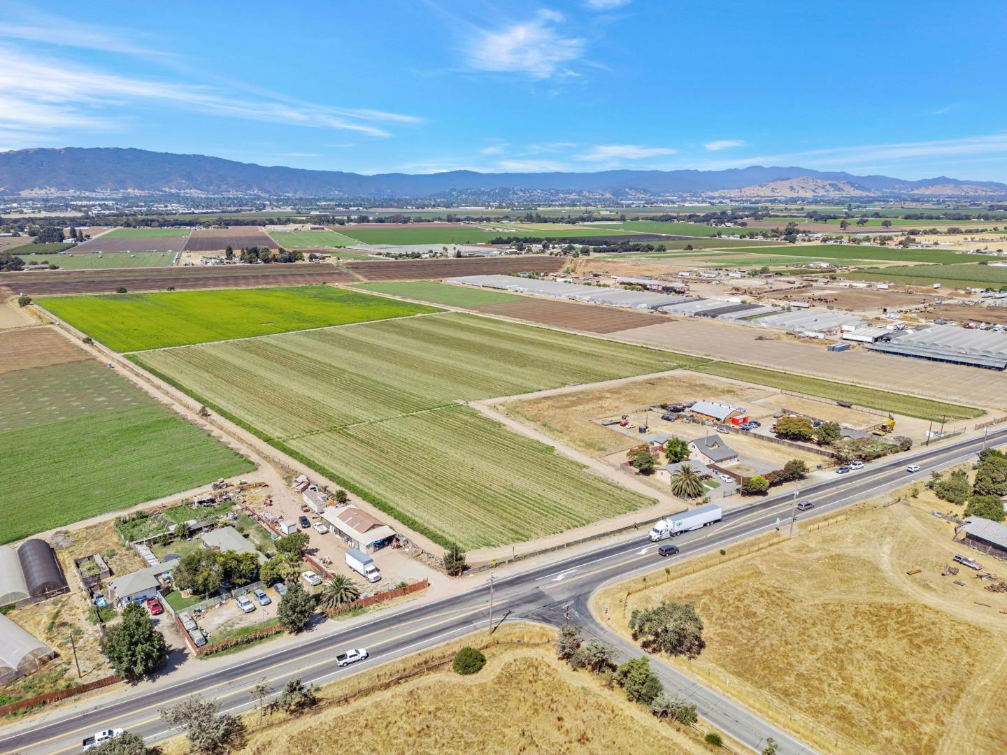 2712 Ferguson Road Gilroy, CA 95020 - Photo 45 of 60 a view of a swimming pool and an ocean view