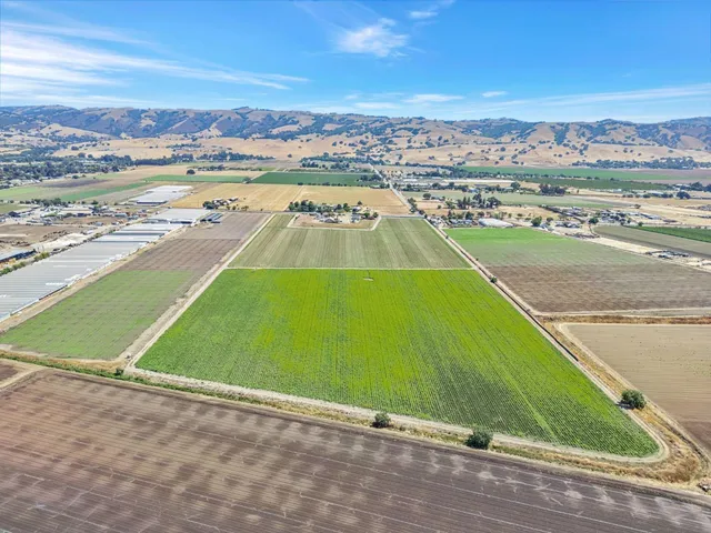 $1,959,000 | 2712 Ferguson Road, Gilroy, CA 95020