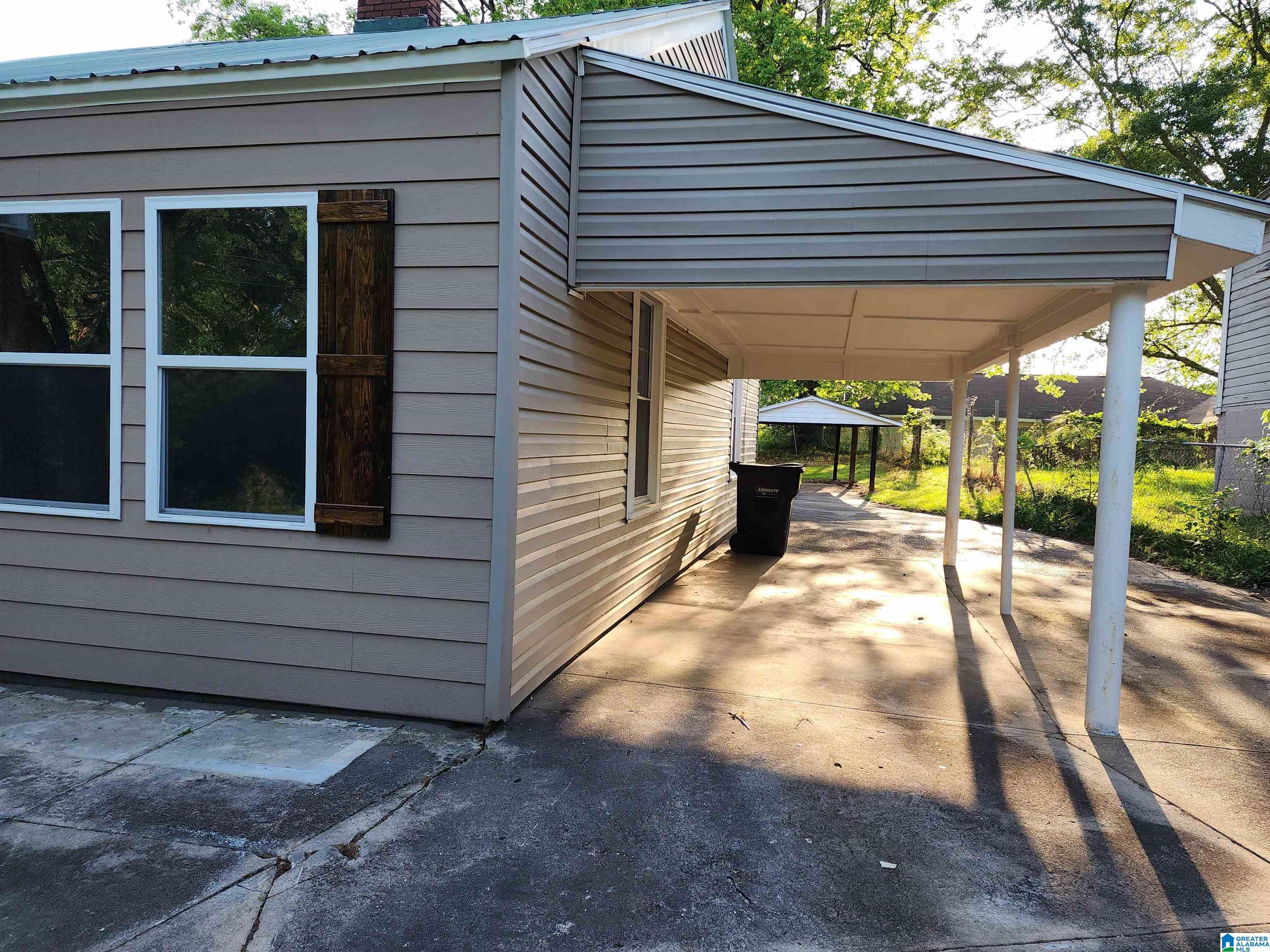 244 Chestnut Street Roanoke, AL 36274 - Photo 2 of 18