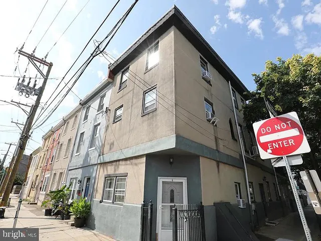 $975 | 2400 East Dauphin Street, Unit C, Philadelphia, PA 19125