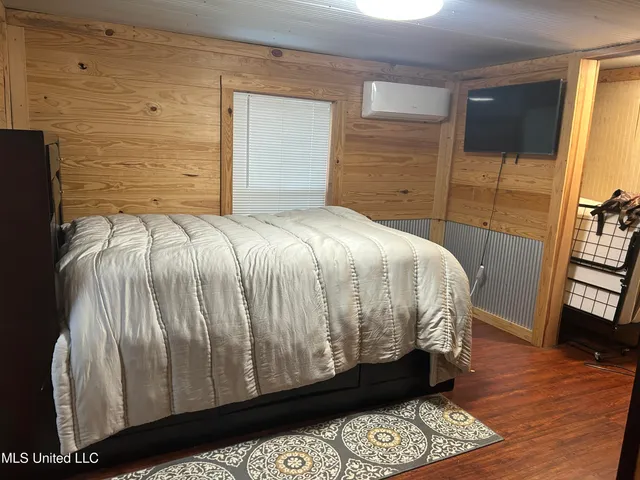 $349,900 | 2225 County Road, Kosciusko, MS 39090