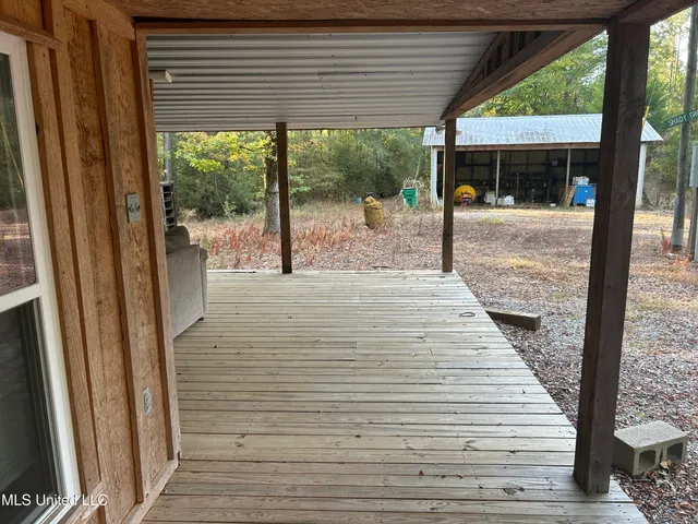 $349,900 | 2225 County Road, Kosciusko, MS 39090