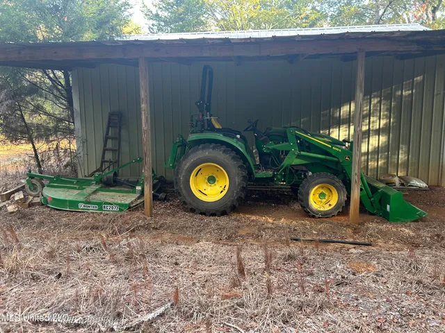 $349,900 | 2225 County Road, Kosciusko, MS 39090