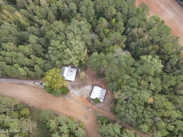 $349,900 | 2225 County Road, Kosciusko, MS 39090