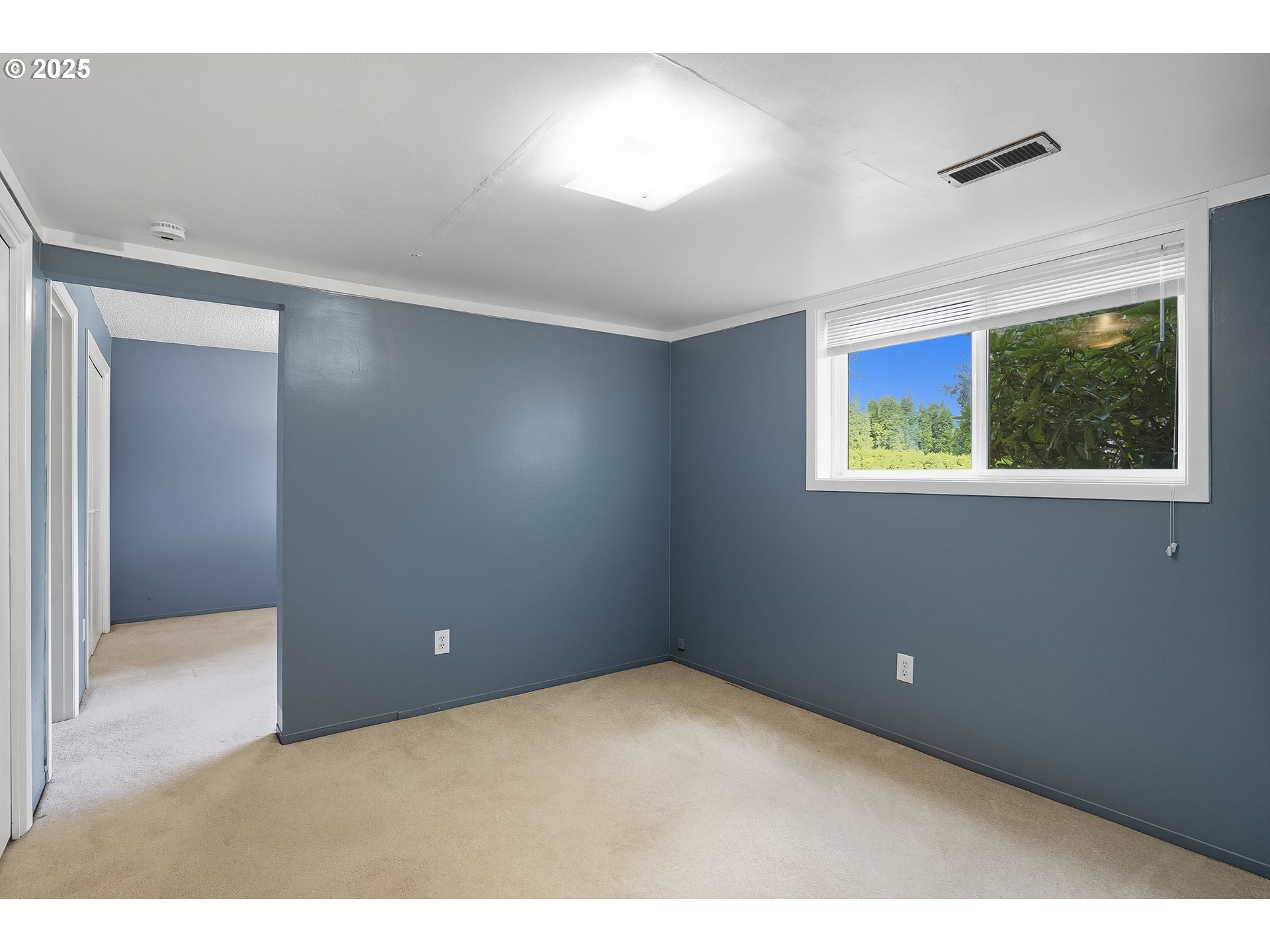 15909 Northeast Morris Street Portland, OR 97230 - Photo 17 of 27