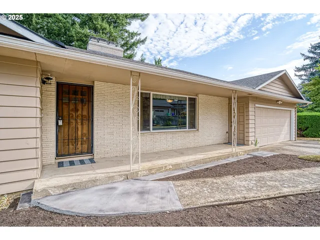 $580,000 | 15909 Northeast Morris Street, Portland, OR 97230