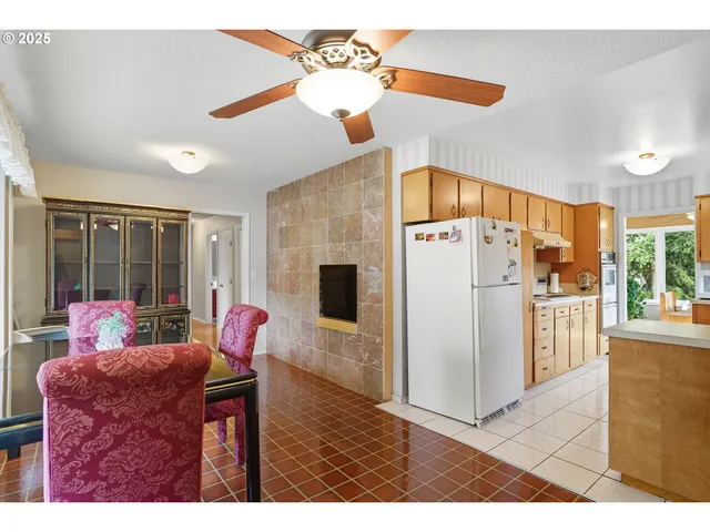 $580,000 | 15909 Northeast Morris Street, Portland, OR 97230