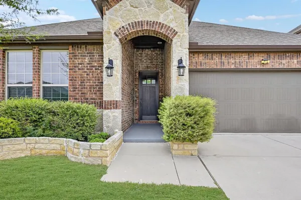 $2,400 | 10820 Womack Trail, McKinney, TX 75071