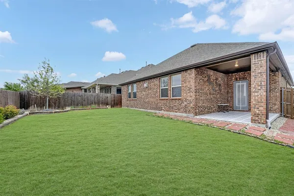$2,400 | 10820 Womack Trail, McKinney, TX 75071