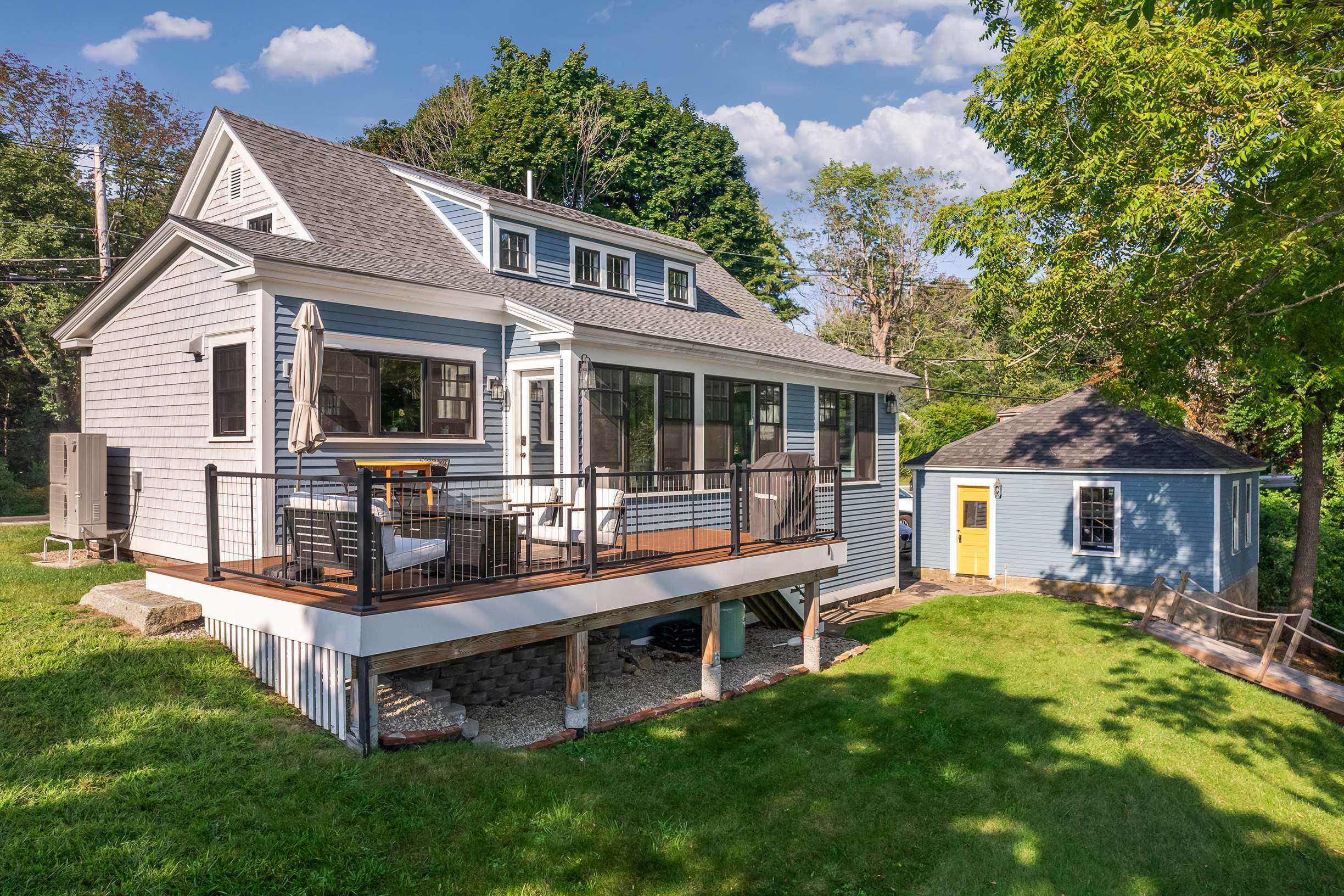 160 Whipple Road Kittery, ME 03904 - Photo 2 of 39 Gallery Image 2
