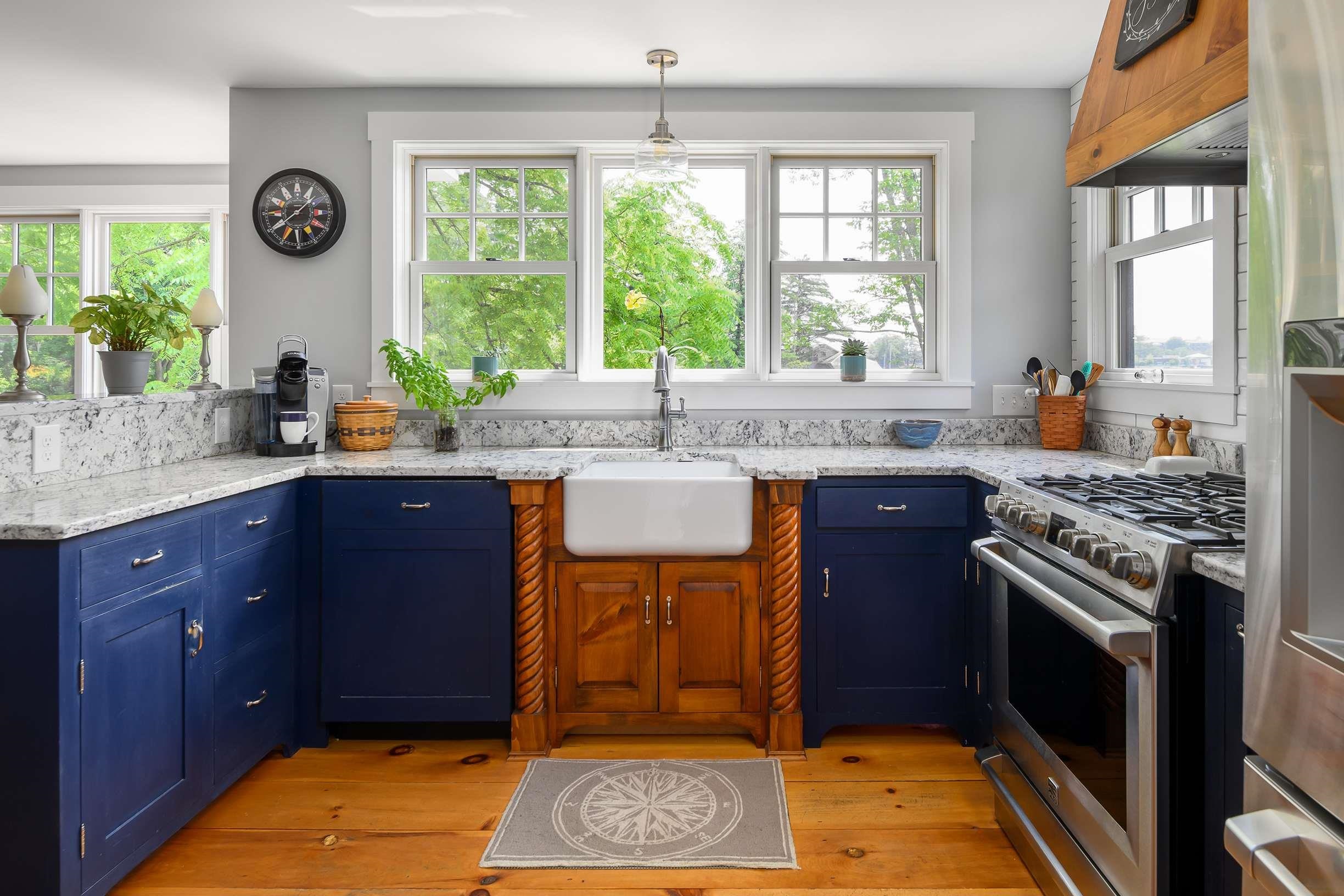 160 Whipple Road Kittery, ME 03904 - Photo 5 of 39 Gallery Image 5
