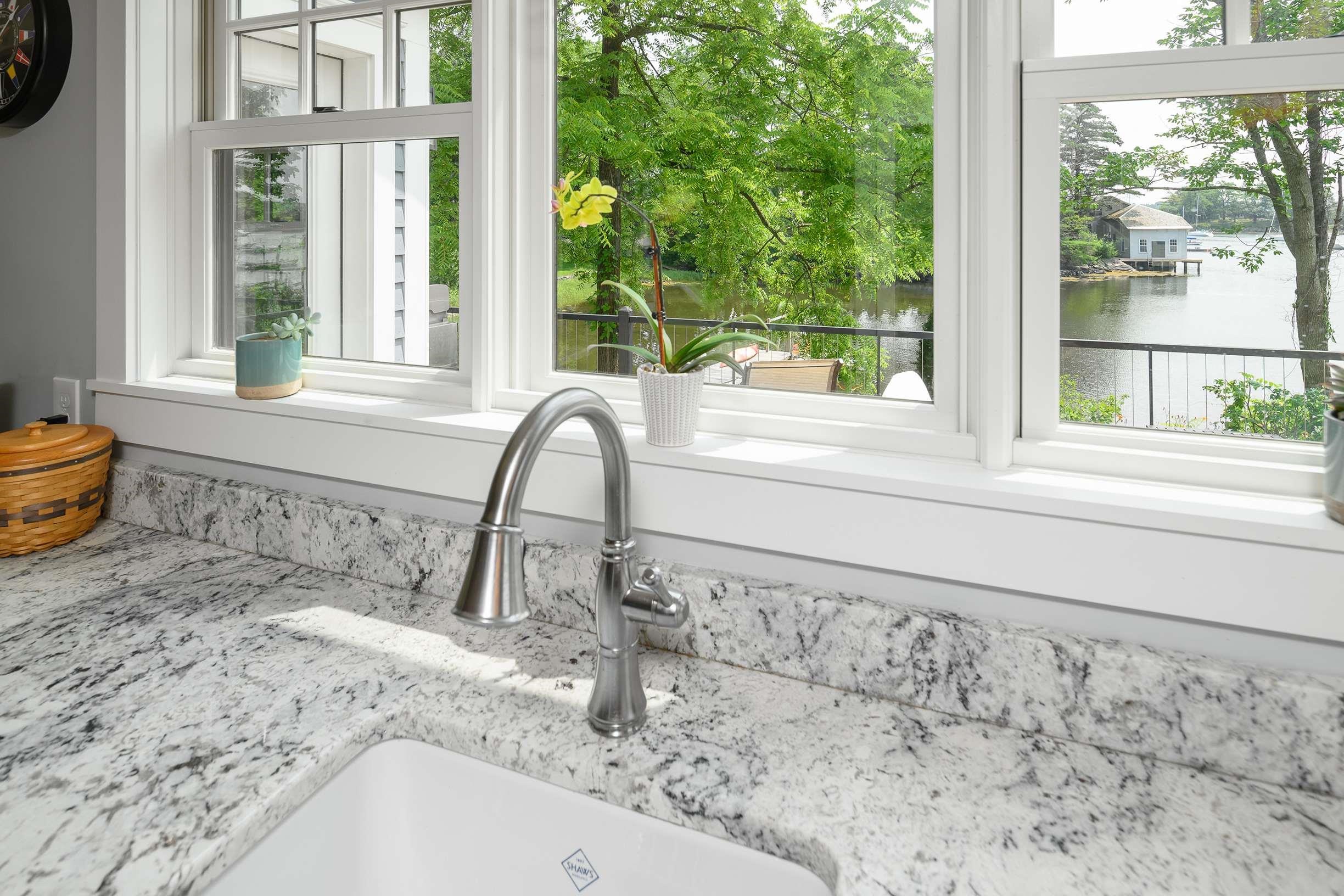 160 Whipple Road Kittery, ME 03904 - Photo 6 of 39 Gallery Image 6