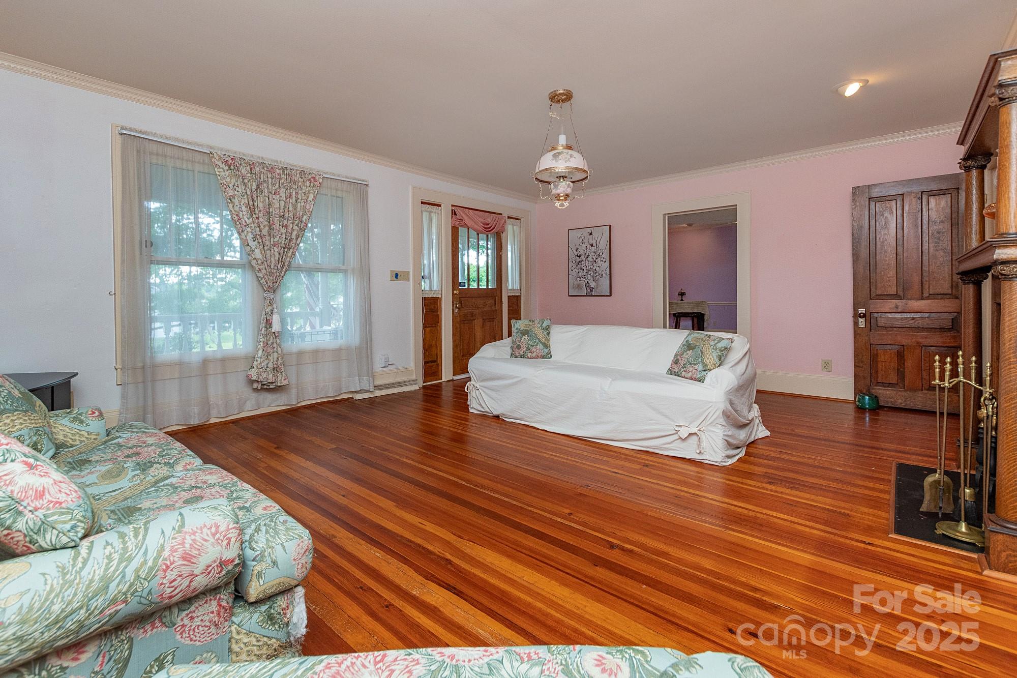 2284 Leonard Road Lexington, NC 27295 - Photo 5 of 40 Gallery Image 5