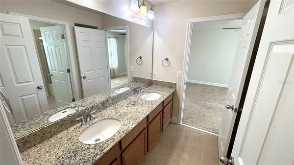 $3,400 | 5217 Dove Tree Street, Orlando, FL 32811