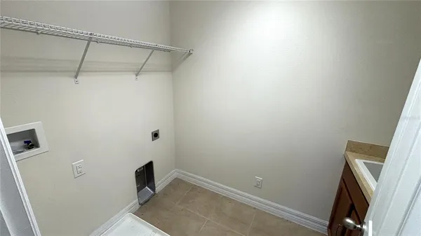 $3,400 | 5217 Dove Tree Street, Orlando, FL 32811