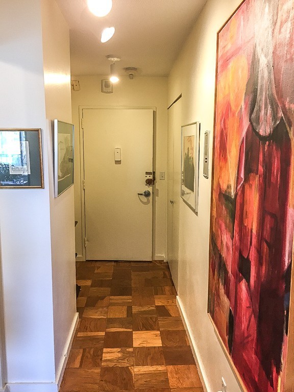 77 Pond Avenue, Unit 606 Brookline, MA 02445 - Photo 2 of 19 a bathroom with a shower