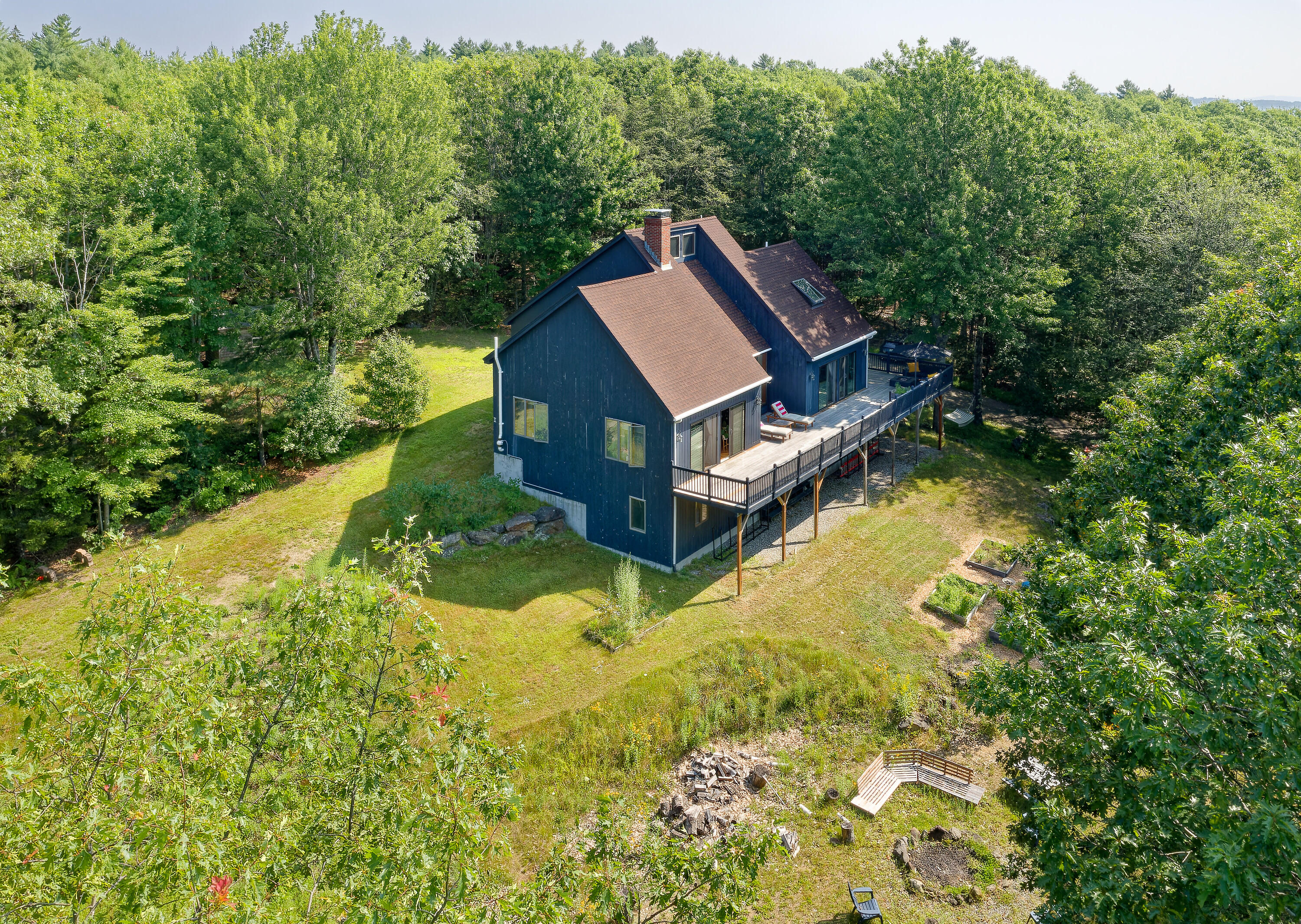 184 Oak Ridge Waldoboro, ME 04572 - Photo 1 of 33 05-184OakRidge-AT