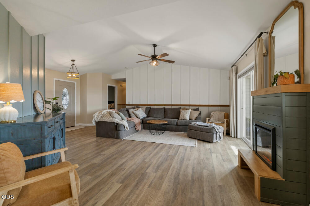 7464 Ruth Drive Klamath Falls, OR 97603 - Photo 13 of 47